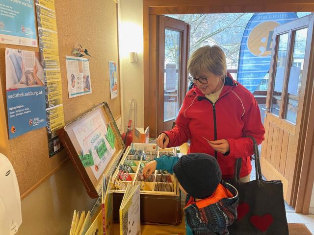 Bibliothek der Saaten 24